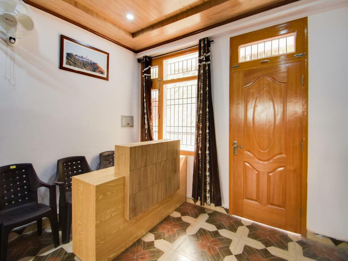 Oyo 45320 Hotel Mars Agartala Exterior photo